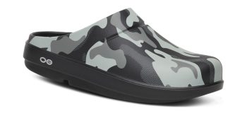Women's OOcloog Luxe Clog - Night Camo