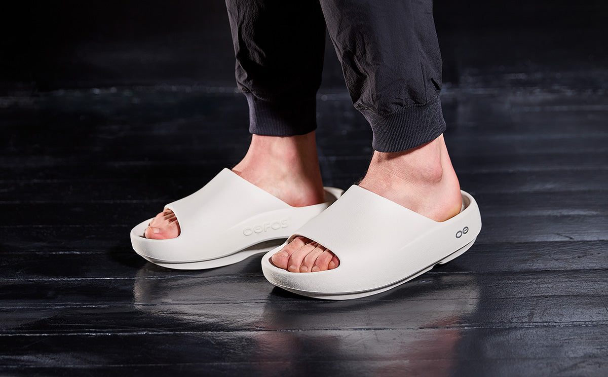 Men's OOahh PLUS Slide Sandal - Chalk - Image 9