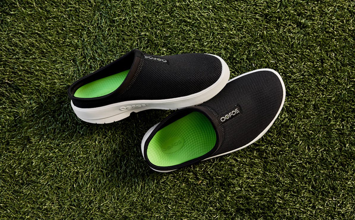 Men's OOcoozie Sport Mule - White Black (SALE) - Image 10